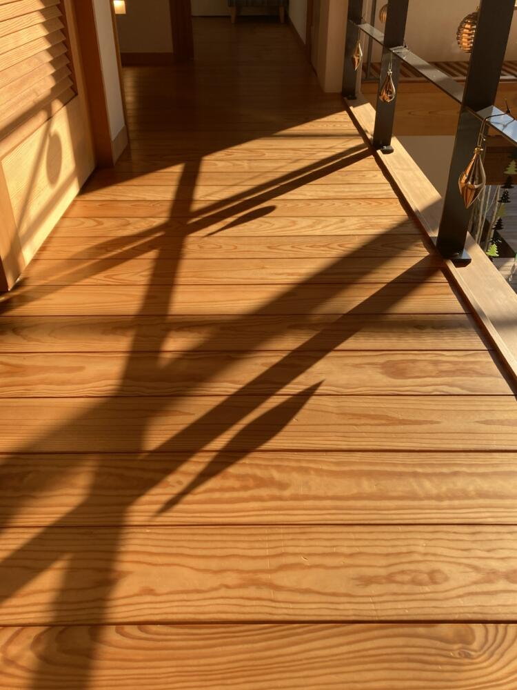 松のフローリング